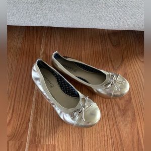 Sperry Elise girls gold ballet flats sz 2.5